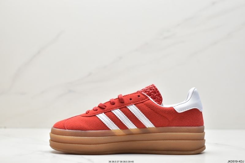 Adidas Sneakers